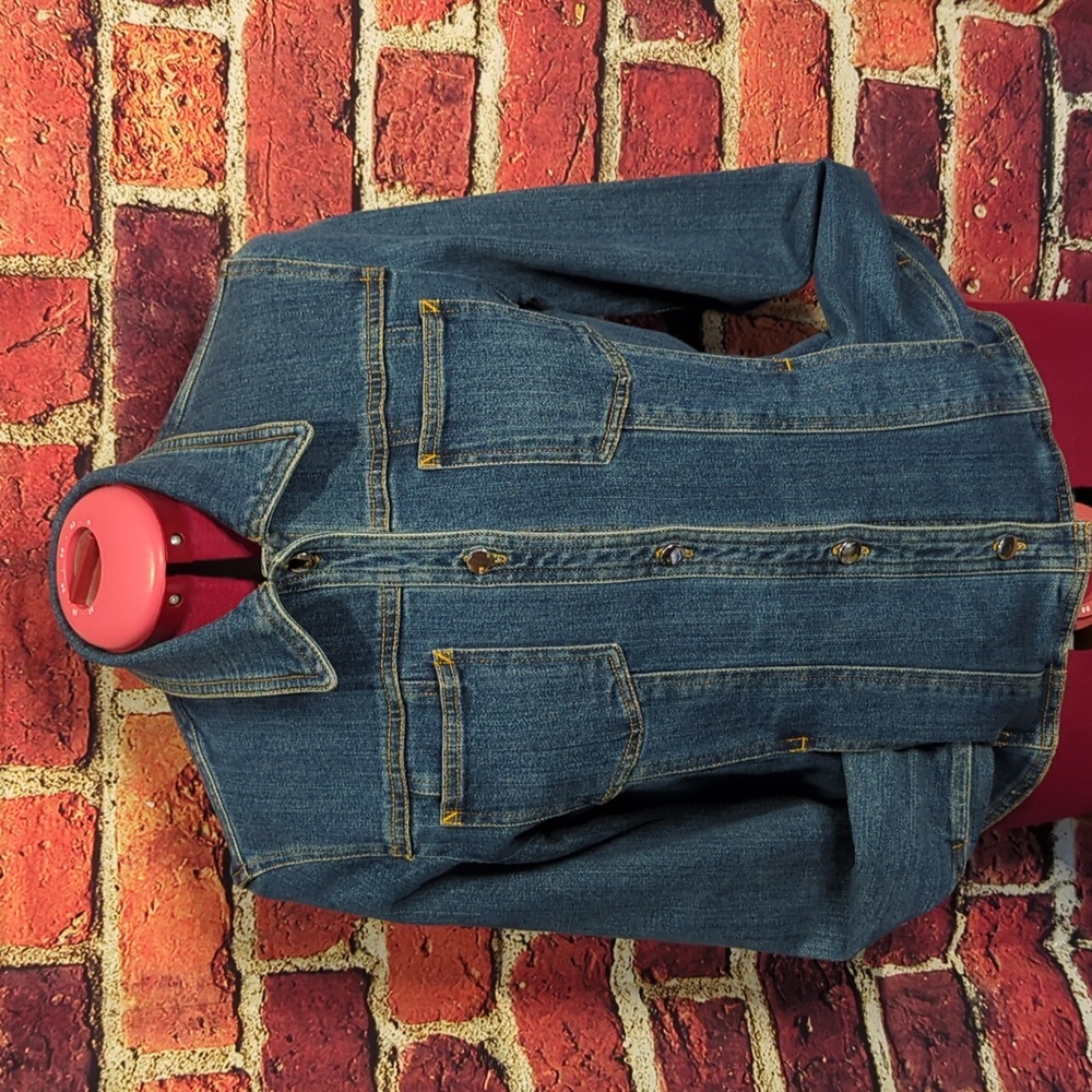 Jones & Co Size Medium Jean Jacket